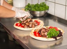 آشنایی با مشاغل آشپزی و سرآشپزی Cooks & Chefs