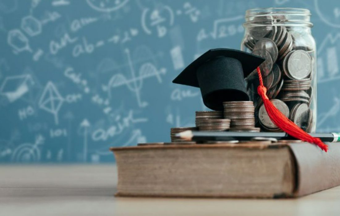 کمک هزینه‌ها و بورسیه‌های موجود برای دانشجویان بین المللی در کانادا